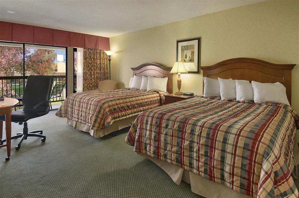 Red Lion Hotel Реддинг Номер фото